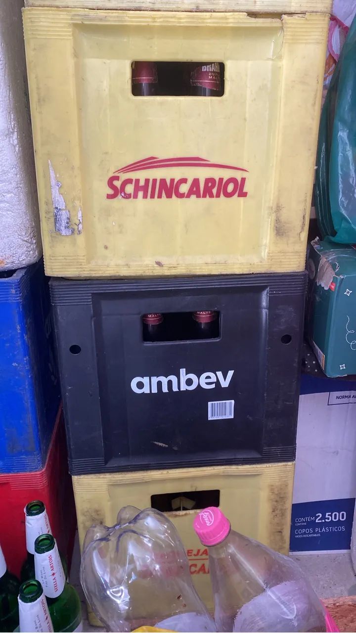 Vasilhame de cerveja completo