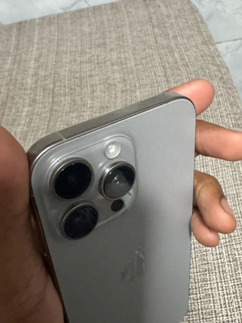 iPhone 16 pro Max - Foto 3