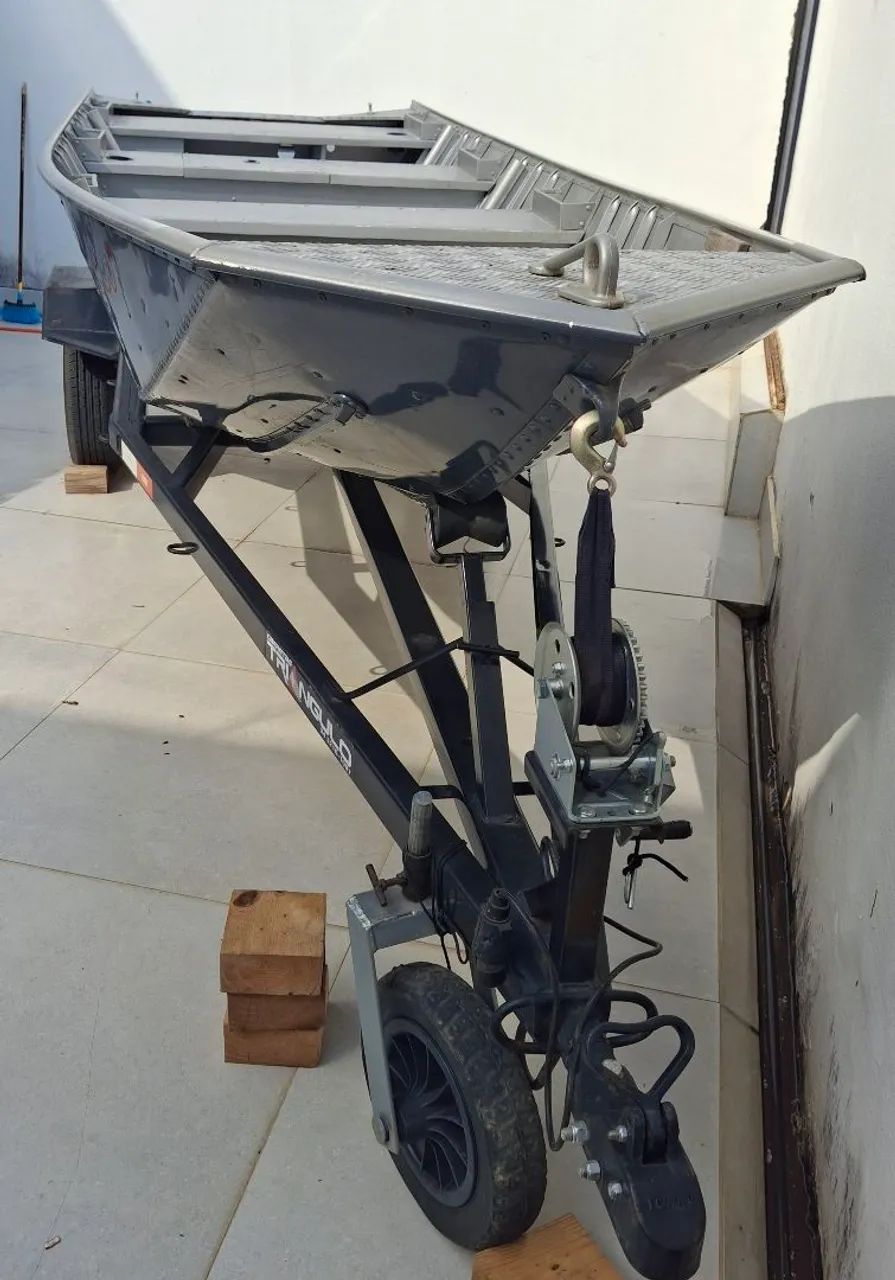 Vendo Barco de 5 mts. - Foto 3