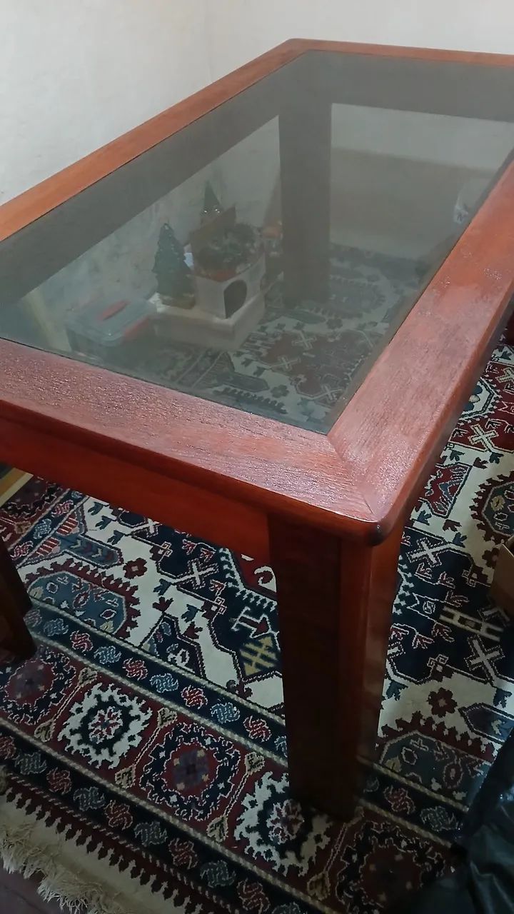 Mesa de jantar para 8 cadeira com vidro. - Foto 2