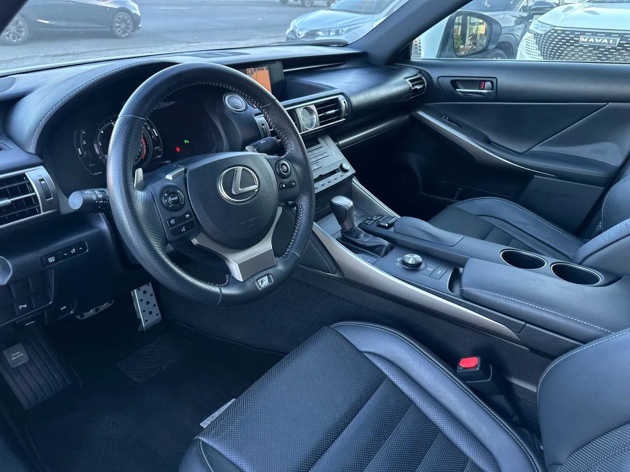Lexus IS-250 F Sport 2.5 24V 208cv Aut., foto 7 de 11