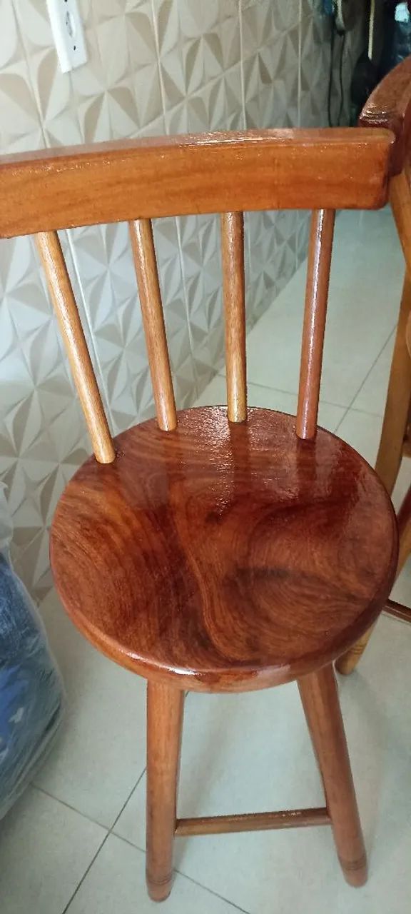 Cadeiras de madeiras - Foto 2