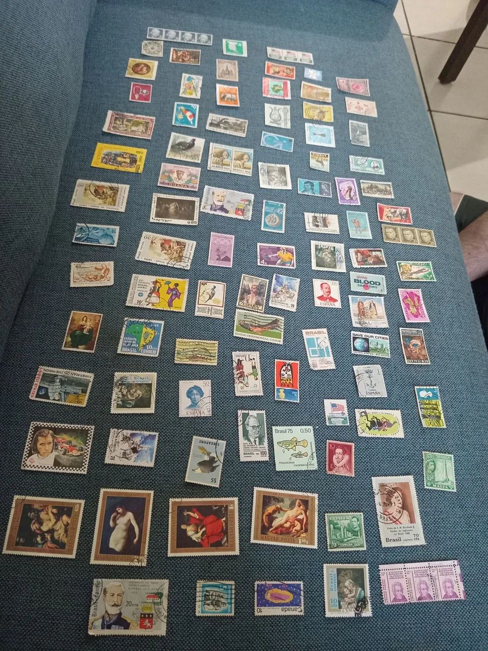 Coleção de selos variados anos 70/80, EUA, Canadá, Brasil, Espanha, Nigéria...  - Foto 3