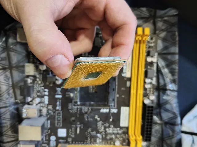 Ryzen 5 5600G + Cooler original da AMD (Wraith Stealth) - Foto 3