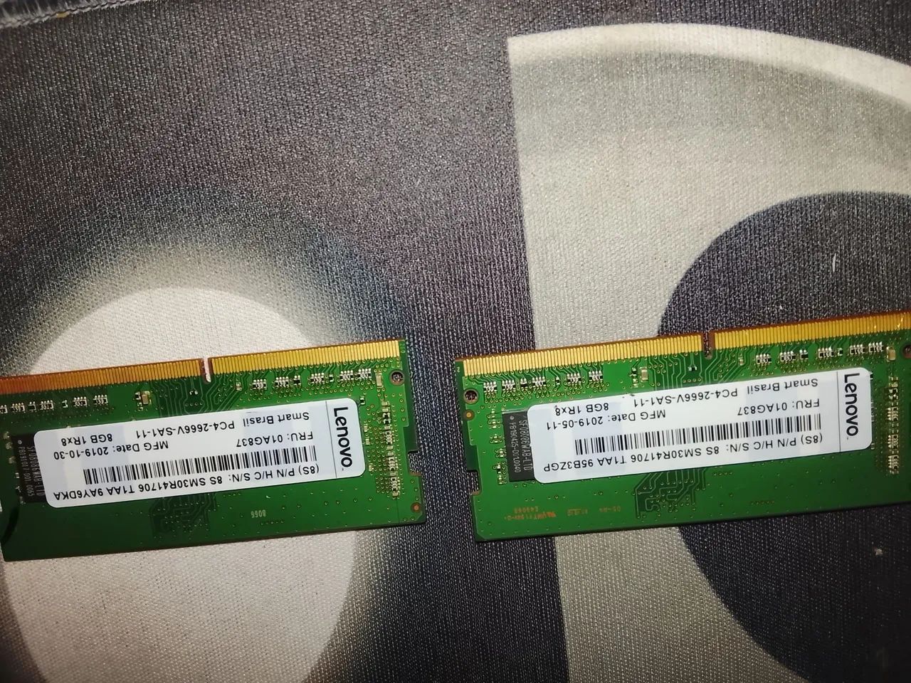 Memória RAM DDR4 8GB LENOVO 