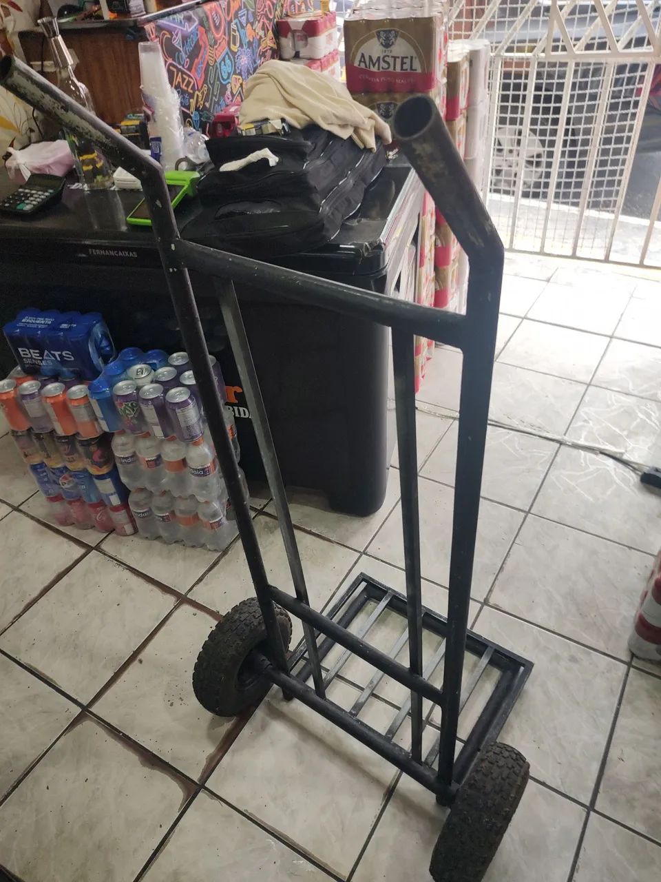 Carrinho de transporte de mercadoria 
