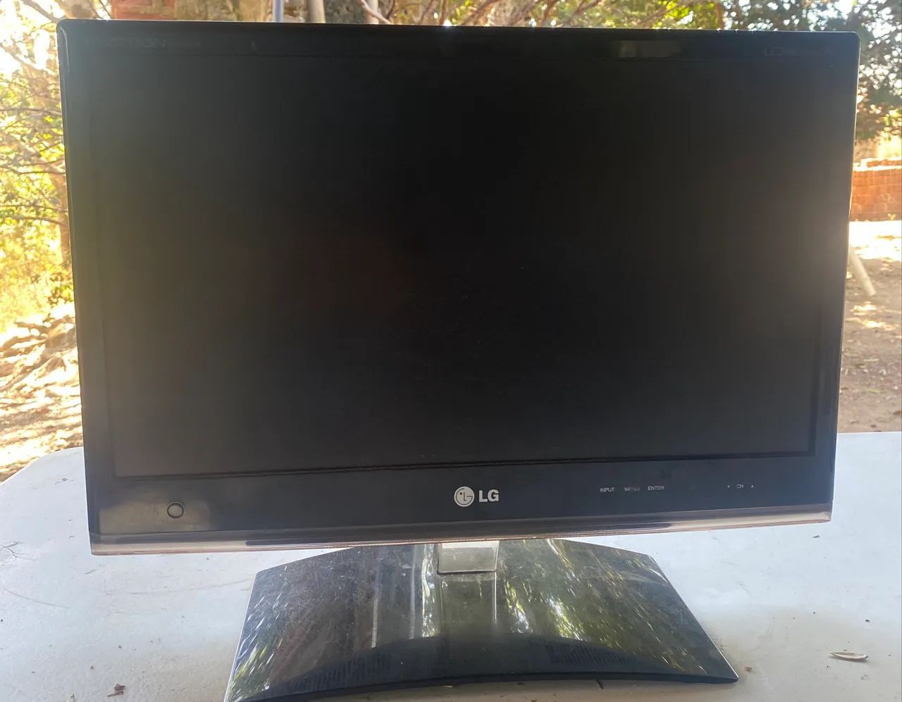 Monitor LG 19 60Hz - Foto 5