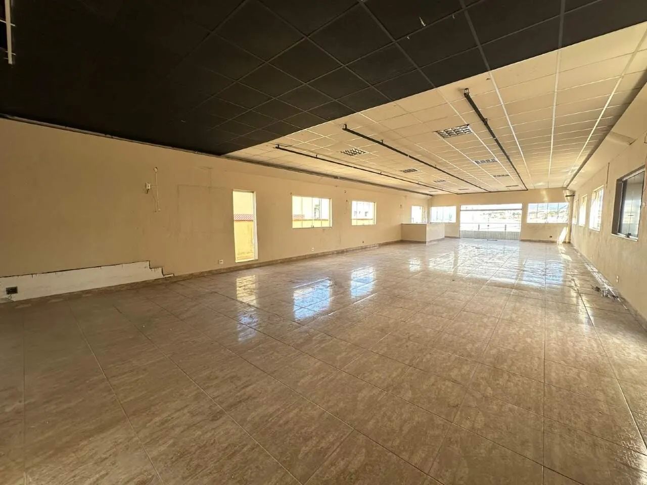 Andar comercial para alugar no Lindéia - Foto 5