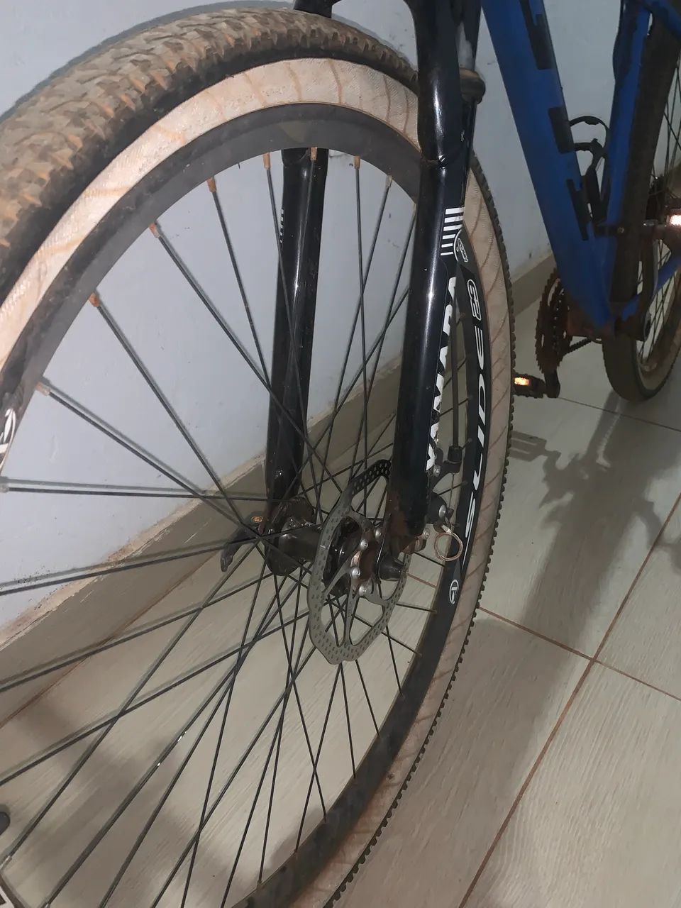 Bicicleta aro 29 - Foto 4