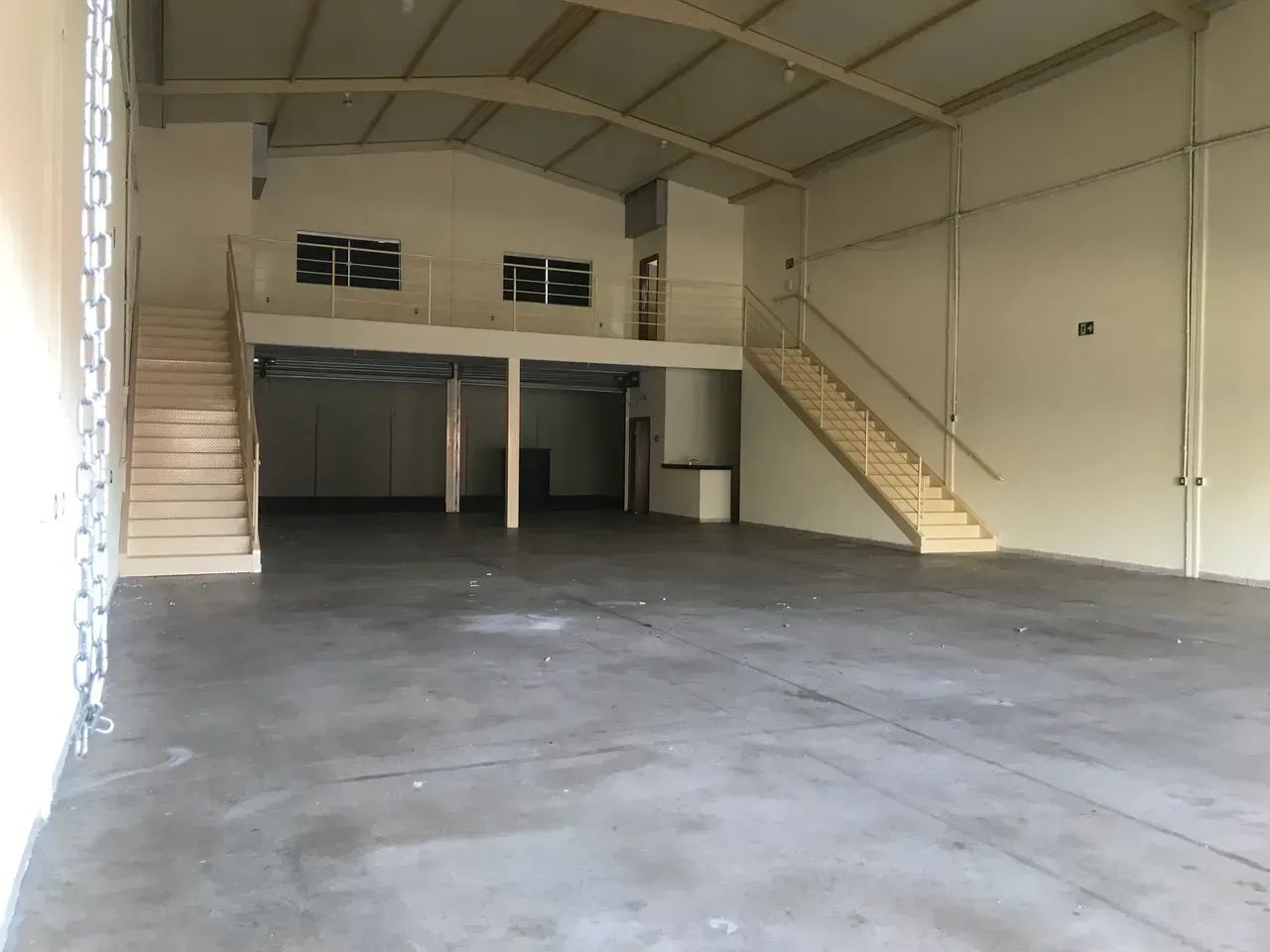 Excelente galpão comercial  Bairro Itajá - Foto 3
