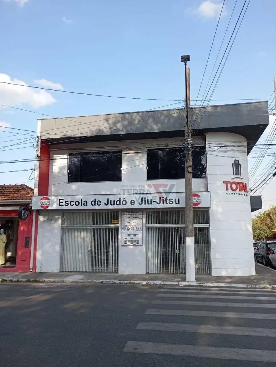 ?? Oportunidade Única! Prédio Comercial com Salas e Loja Térrea em Cruzeiro/SP - Foto 2