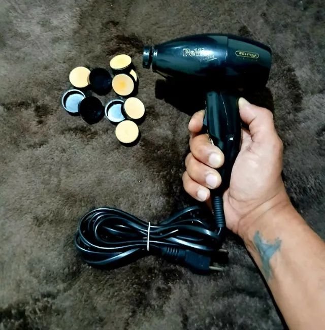 Lixador elétrico para os pés *Bivolti* (ACEITO TROCA)