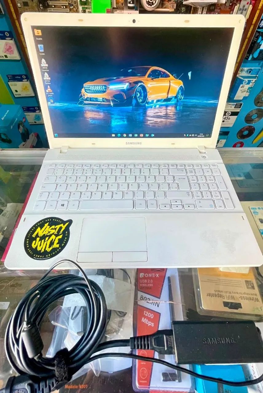 Notebook Samsung NP270E5K I5 5200U 8GB HD 1T