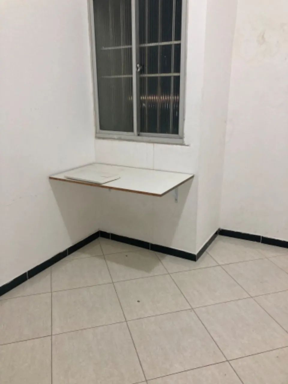 Mesa de parede / bancada suspensa - usada - Foto 2