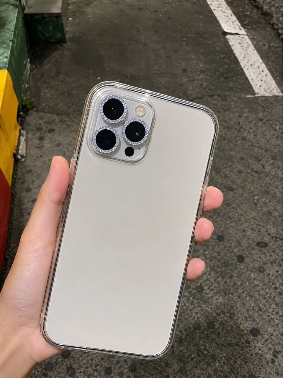 Vendo ou troco 12 pro max gold sem marcas de uso sem raladuras e totalmente original - Foto 3