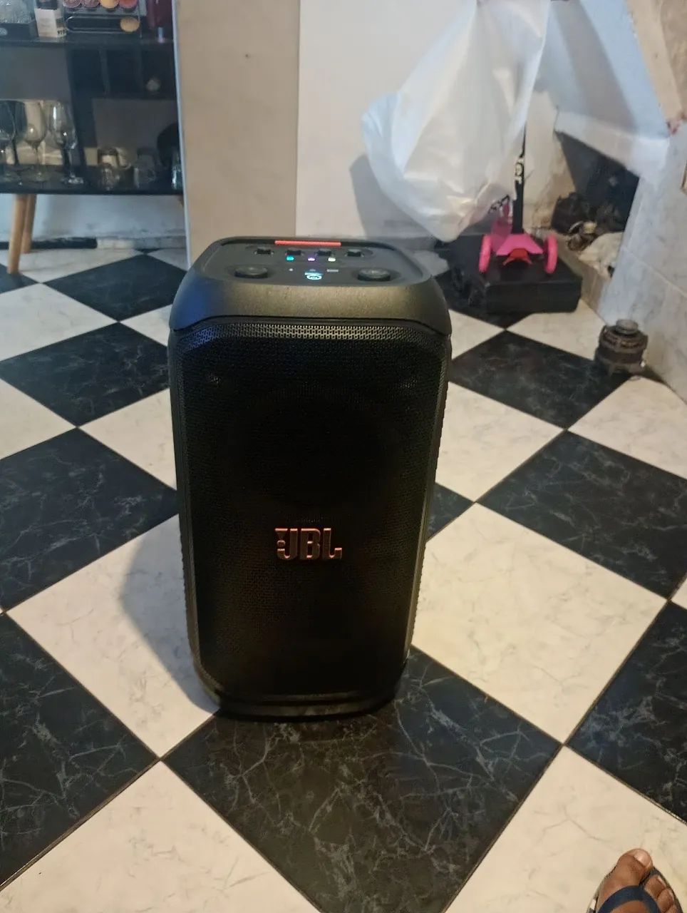 Caixa JBL partybox 320