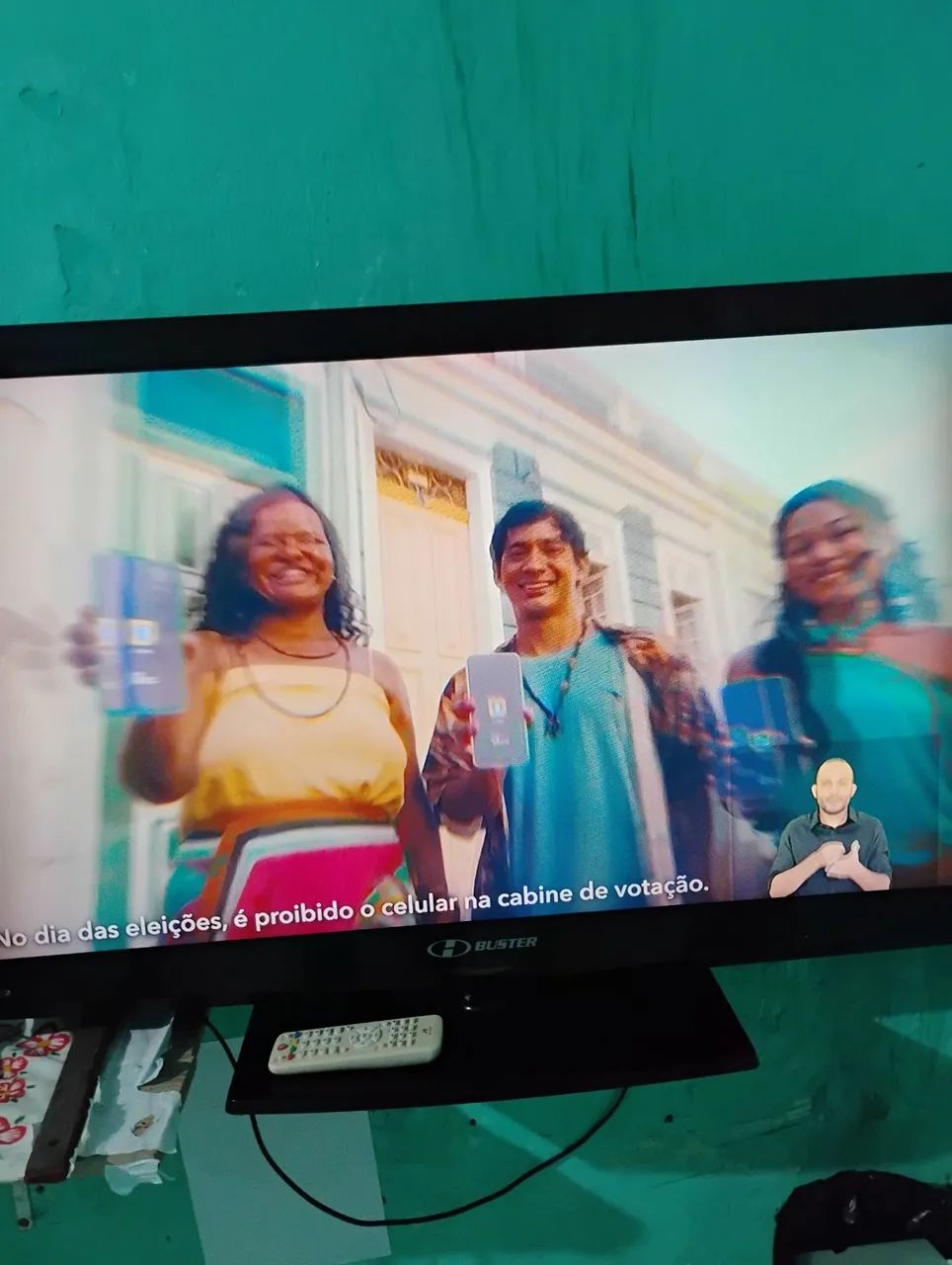 TELEVISÃO 43 POLEGADAS COM CONTROLE BUSTER NÃO E SMART NÃO FUNCIONANDO  - Foto 2