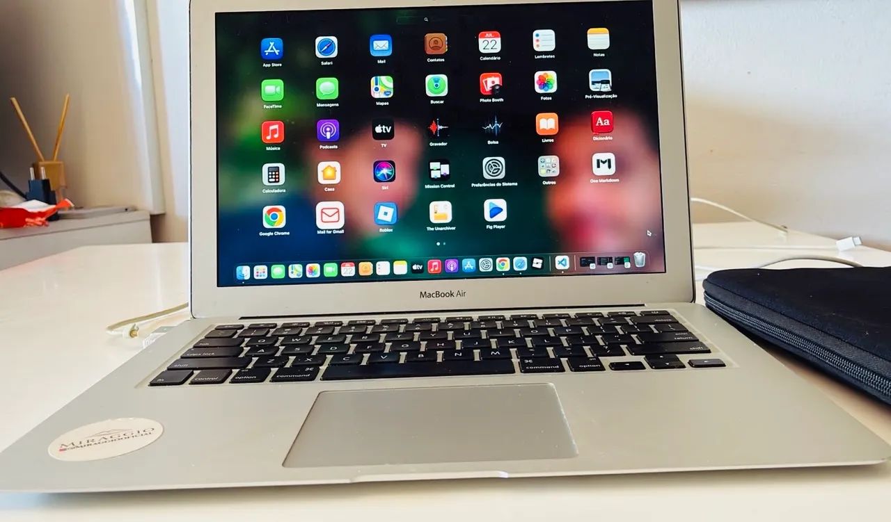 MacBook Air 13? Apple Early 2014 | Intel i5 | 4GB RAM | Excelente
