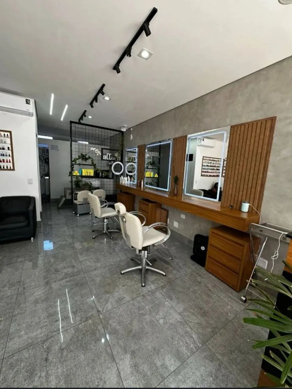 Salão em funcionamento 