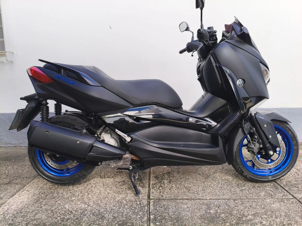 Vendo Yamaha X MAX 250 2021  - Foto 3