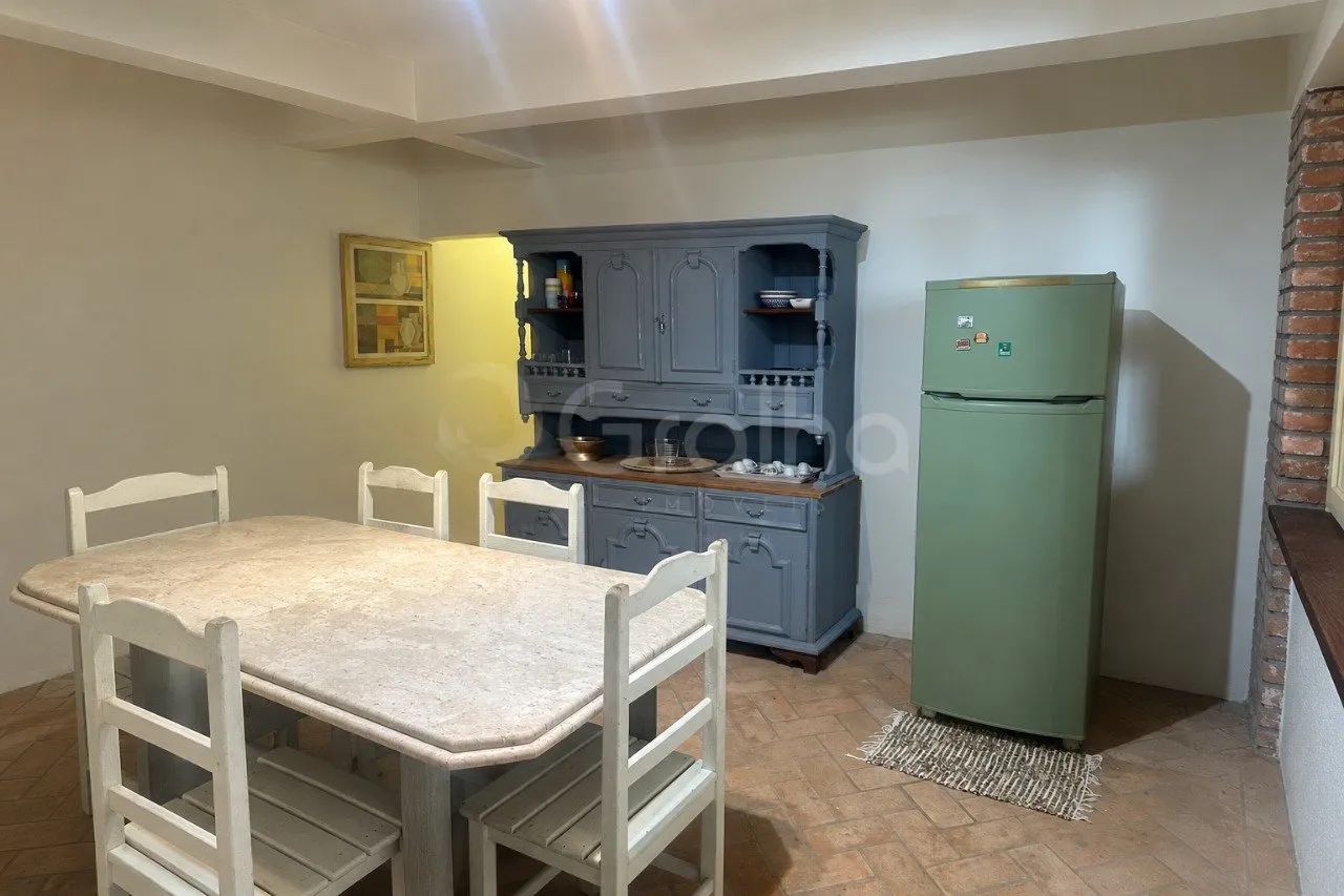 Casa de 270m² com 5 dormitórios na Armação - Foto 5