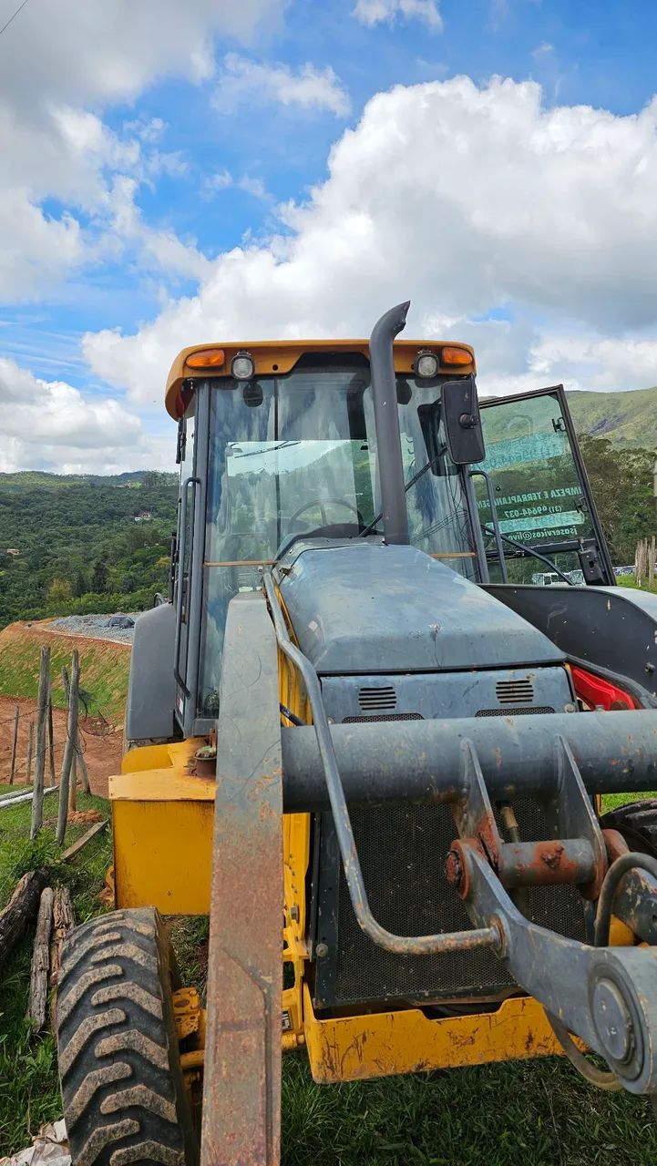 Retroescadeira JD 310L 2020 4x4 cabinada 3.700h único dono, em perfeito estado - Foto 6