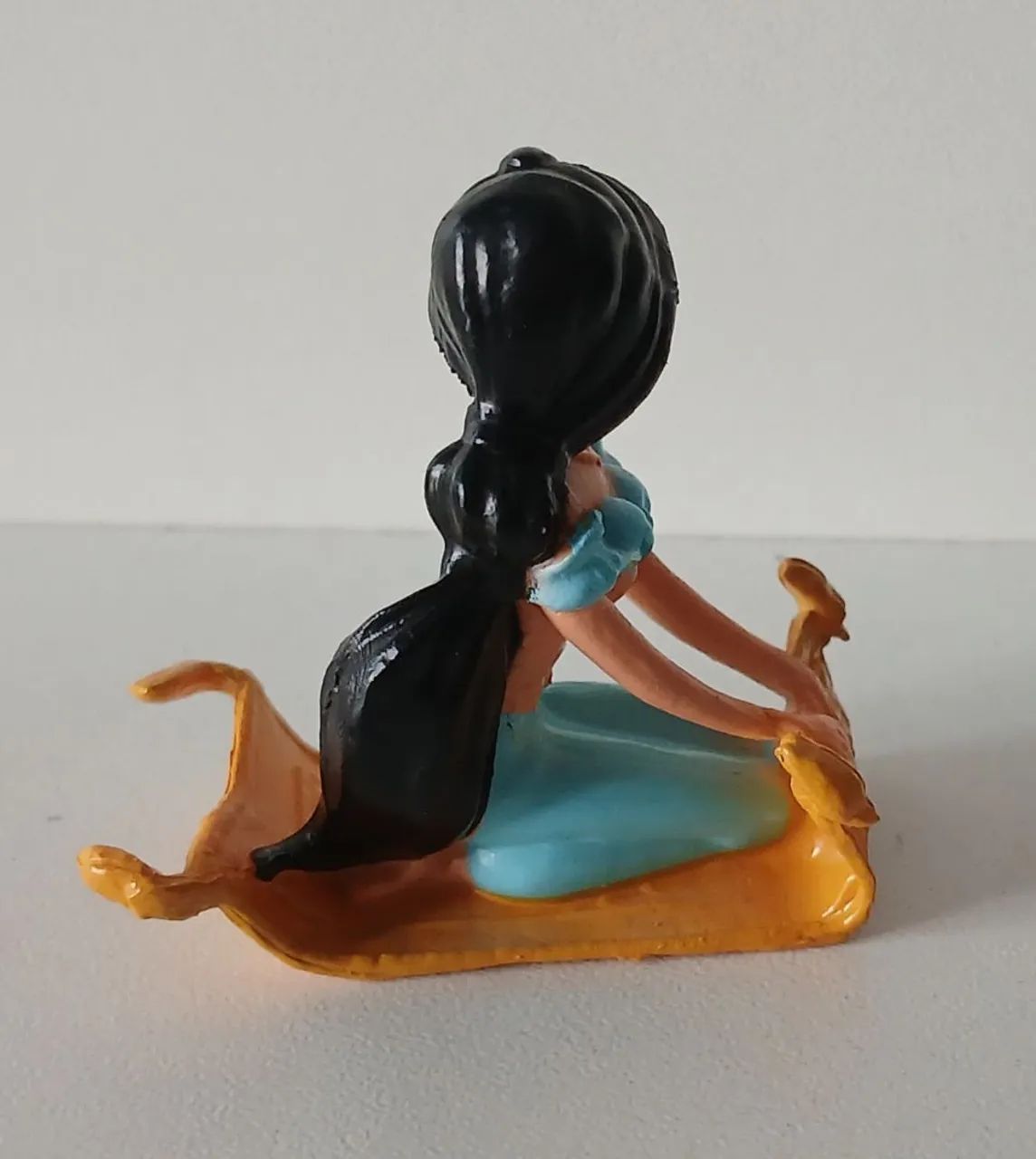 BONECA MINIATURA PRINCESA JASMINE ALADDIN JASMIN DISNEY ORIGINAL - Foto 2