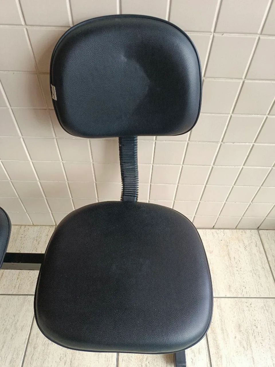 Cadeiras escritório 3 lugares - Foto 2