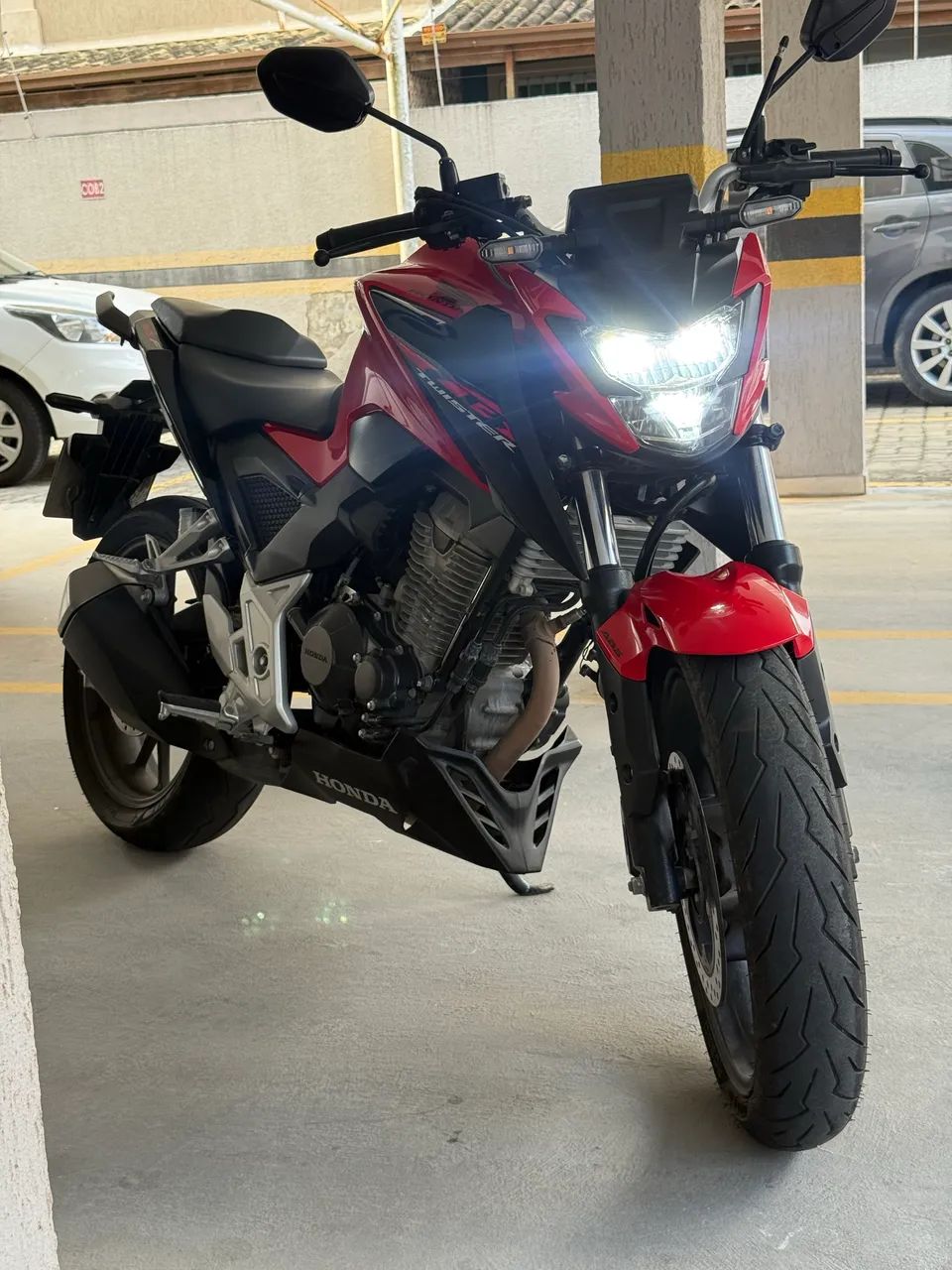 Honda Cb 300f - Foto 3
