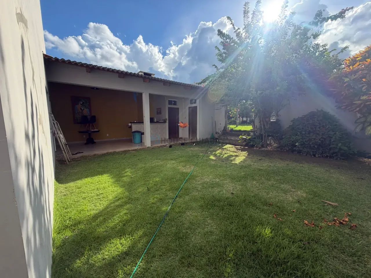 CASA AMPLA + TERRENO EXTRA À VENDA - Foto 4