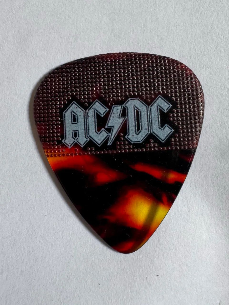 Palheta AC/DC Angus Young - palheta do show Power Up
