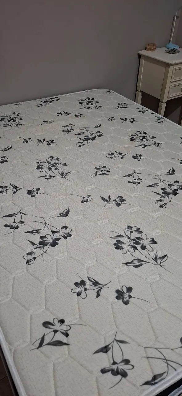 Cama e colchão de casal  - Foto 3