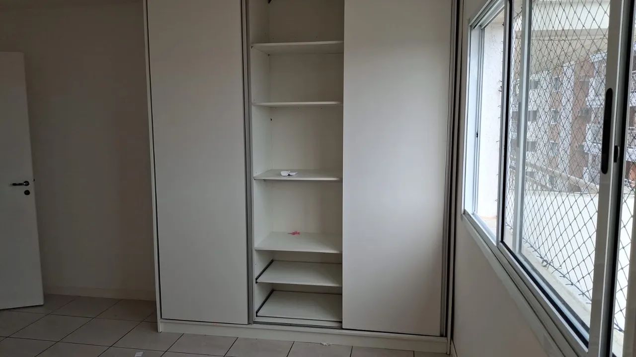 Guarda-roupa casal planejado/modulado