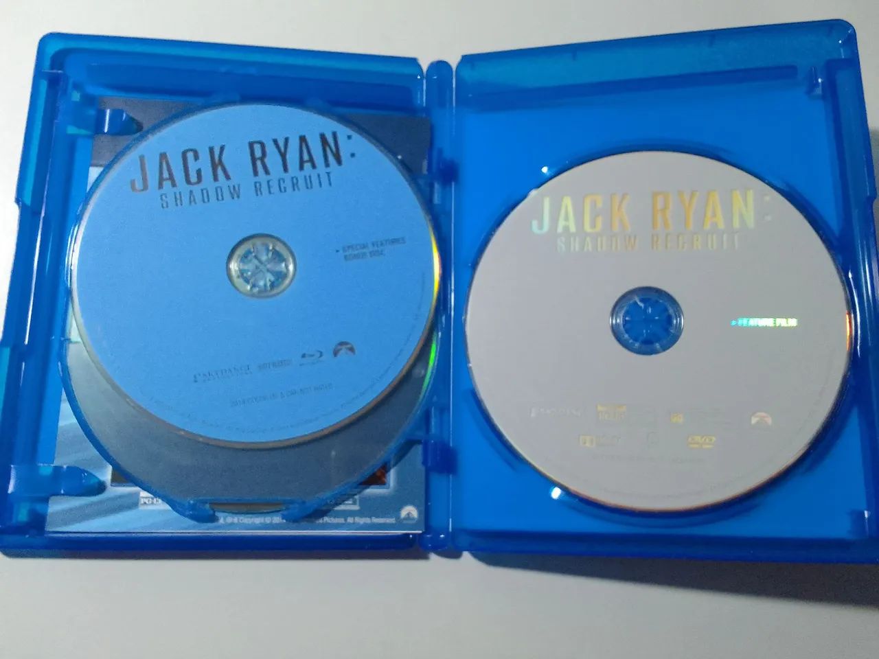 Blu-Ray DUPLO + DVD Operação Sombra: Jack Ryan - importado - Foto 4