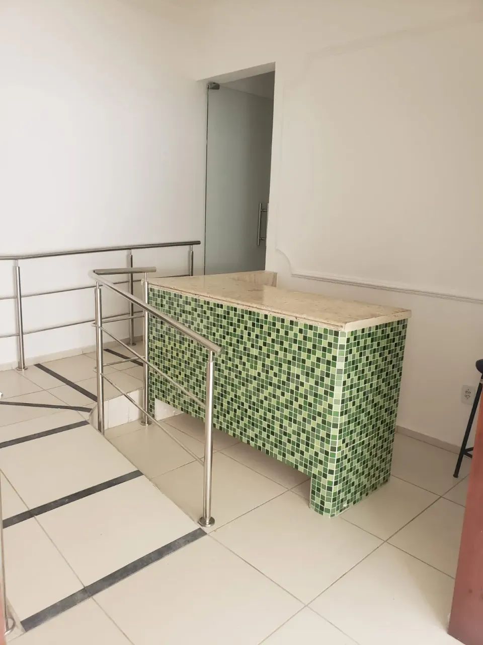CASA COMERCIAL DE ESQUINA - Foto 3