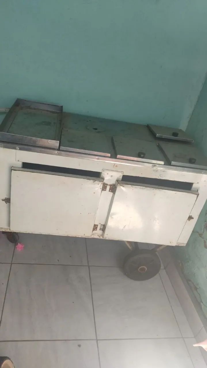 Carrinho de cachorro quente 