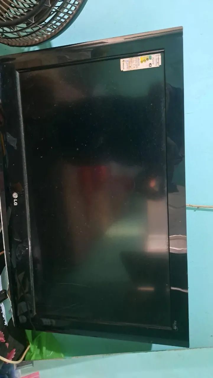 Vendo uma TV com Display Queimado LG