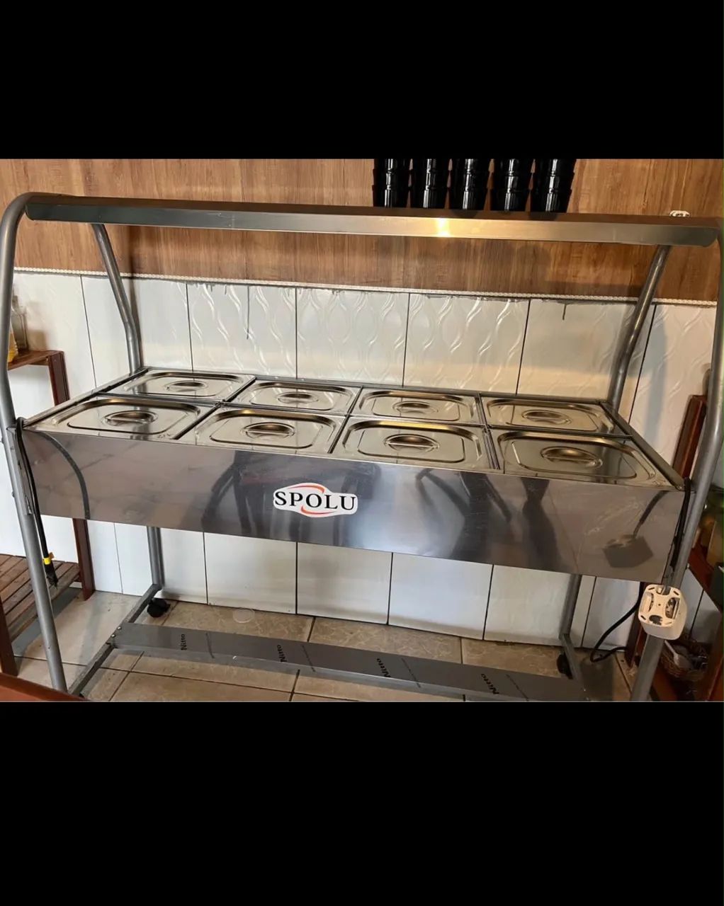 Vendo um réchaud com 8 cubas todo de inox  - Foto 2