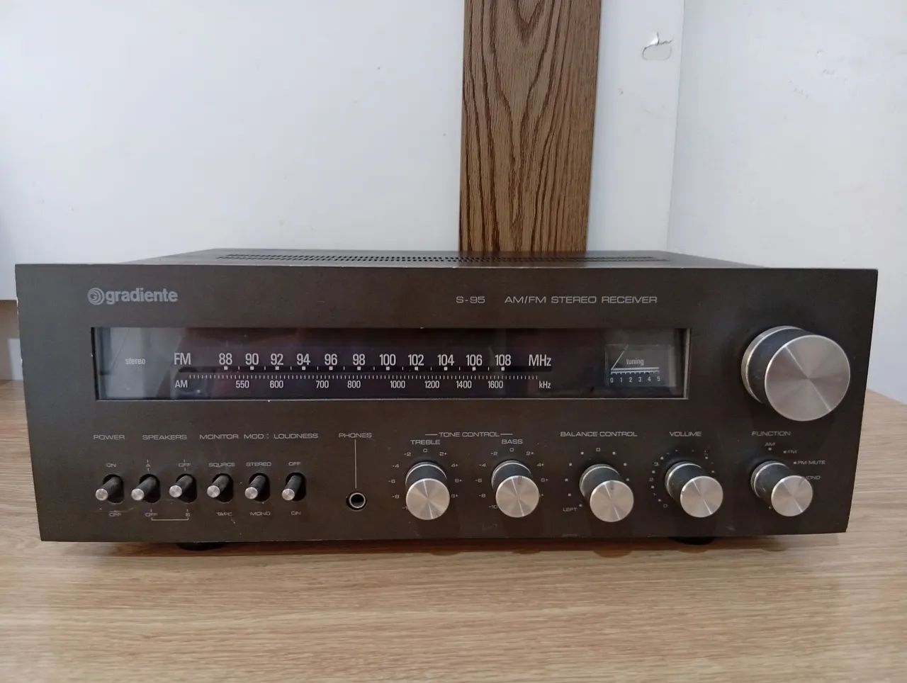 Receiver Gradiente S95 muito novo. - Foto 4
