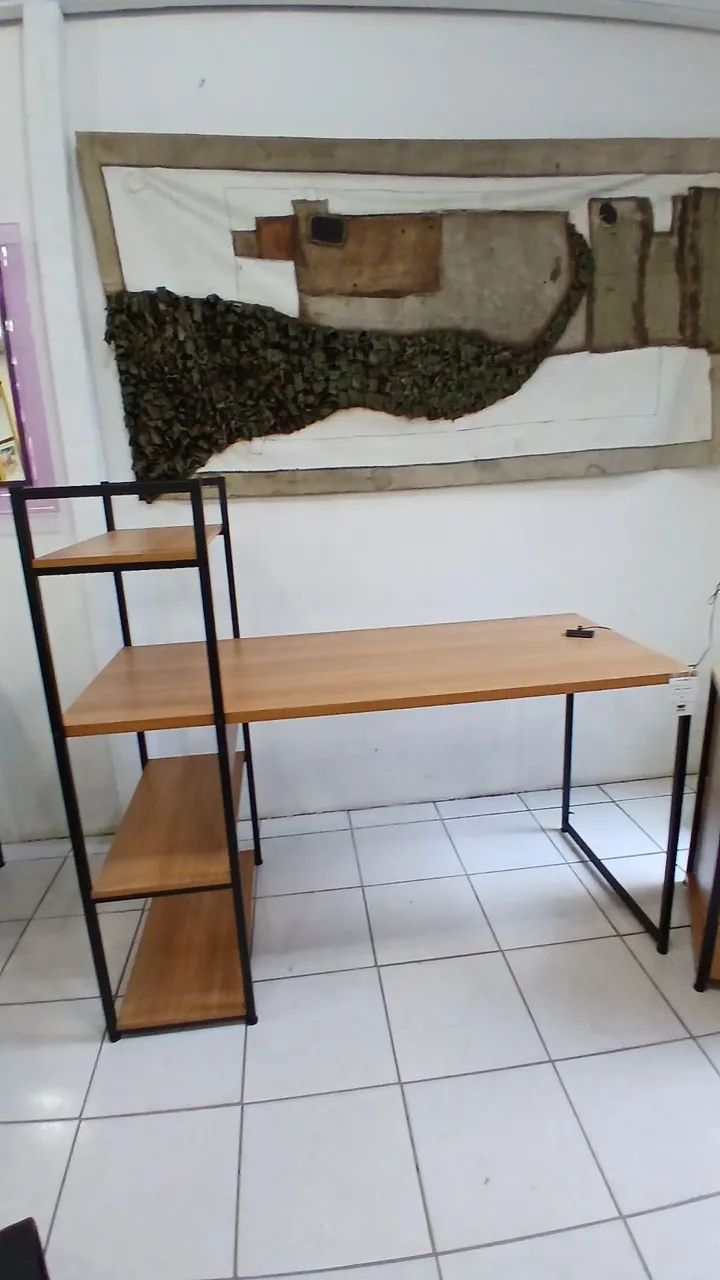 Escrivaninha  - Foto 2