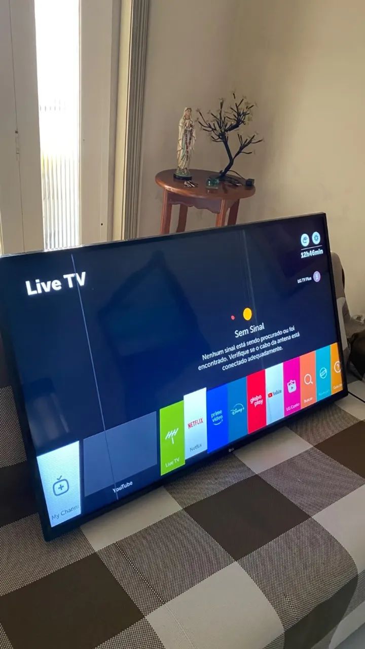Smart Tv LG 50 polegadas 4k full hd, funcionando perfeitamente, apenas com 2 listrinhas - Foto 2