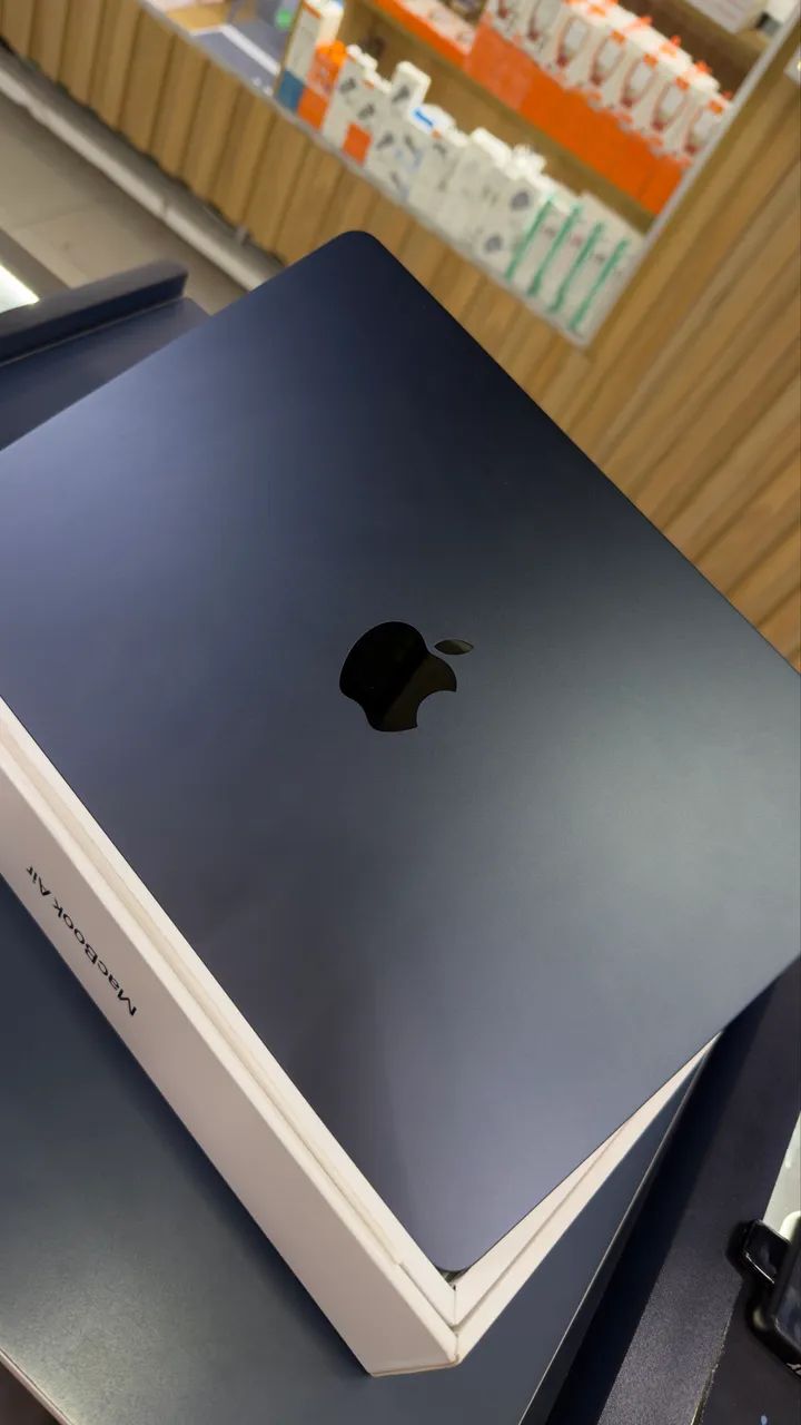 MACBOOK AIR M2 8/256 13? SEMINOVO - Foto 4
