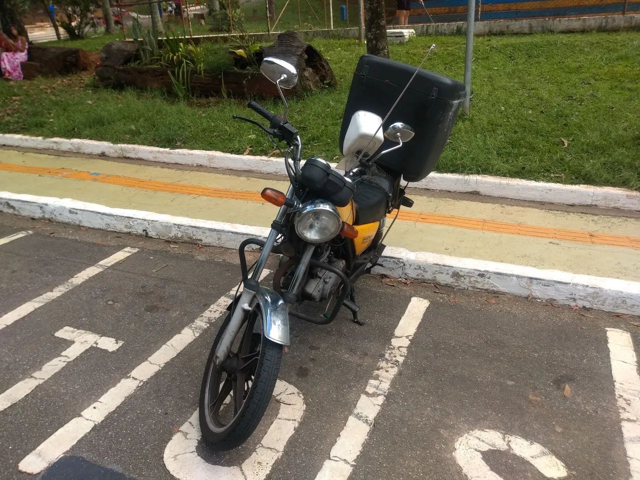 Suzuki Intruder 125 - Foto 2