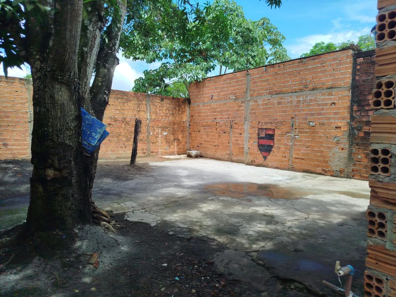 VENDE-SE CASA 135 mil, pois estou com pressa para vender  - Foto 3