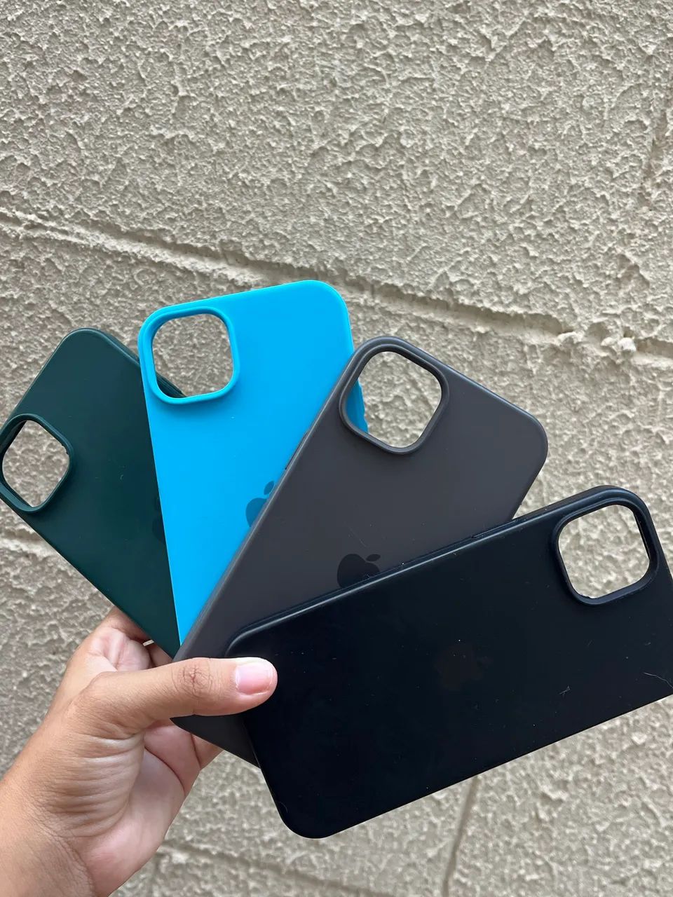 Capinhas do iPhone 14 Plus , as 4 por 50 - Foto 2