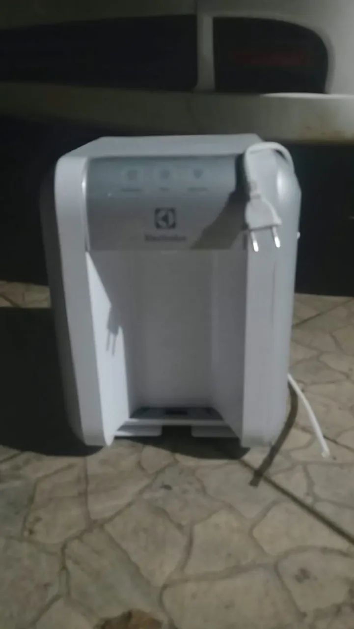 Bebedouro letrico Eletrolux  - Foto 4