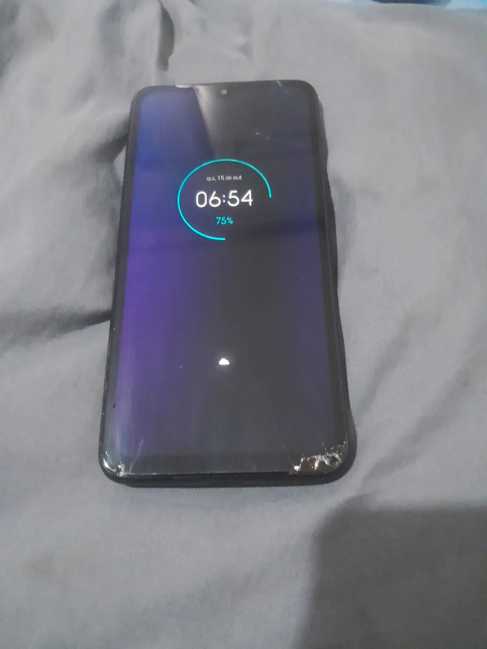 Moto One Macro