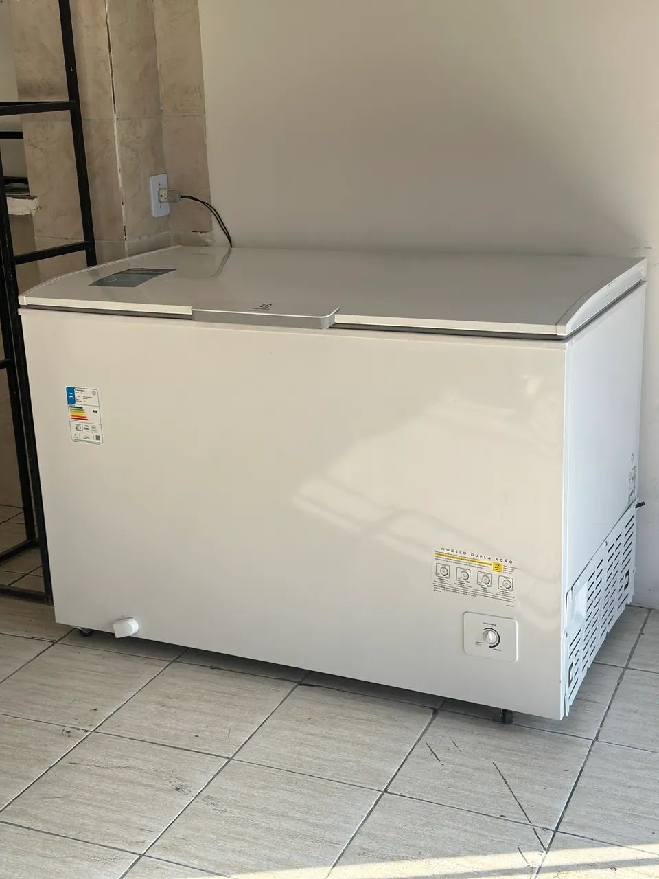 Freezer horizontal 400 litros. com nota fiscal.novo!  - Foto 4