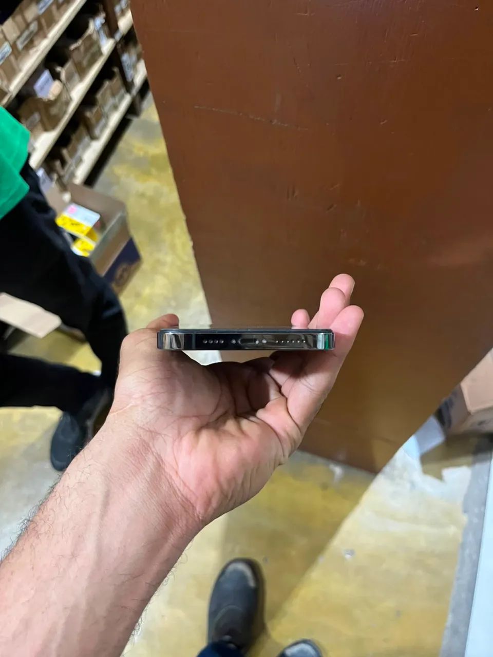 VENDE-SE CELULAR 13 PRO MAX 