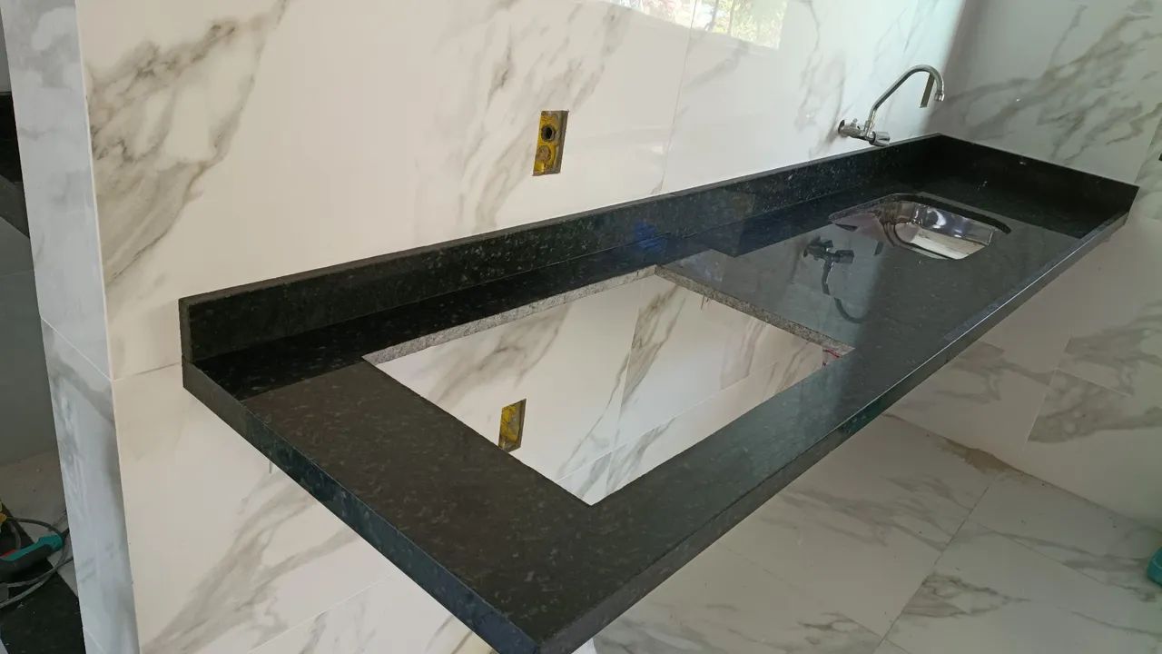 Marmoraria | Bancadas, Pias, Escadas e Lavatórios em Granito e Quartzo - Foto 2